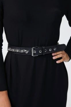 The Kooples Leather Belt With Chain in Black - women 9 The Kooples Leather Belt With Chain in Black - women -Cult of Individuality shop 6195162f513c4d0aa3c999a32e17ee89 1080x