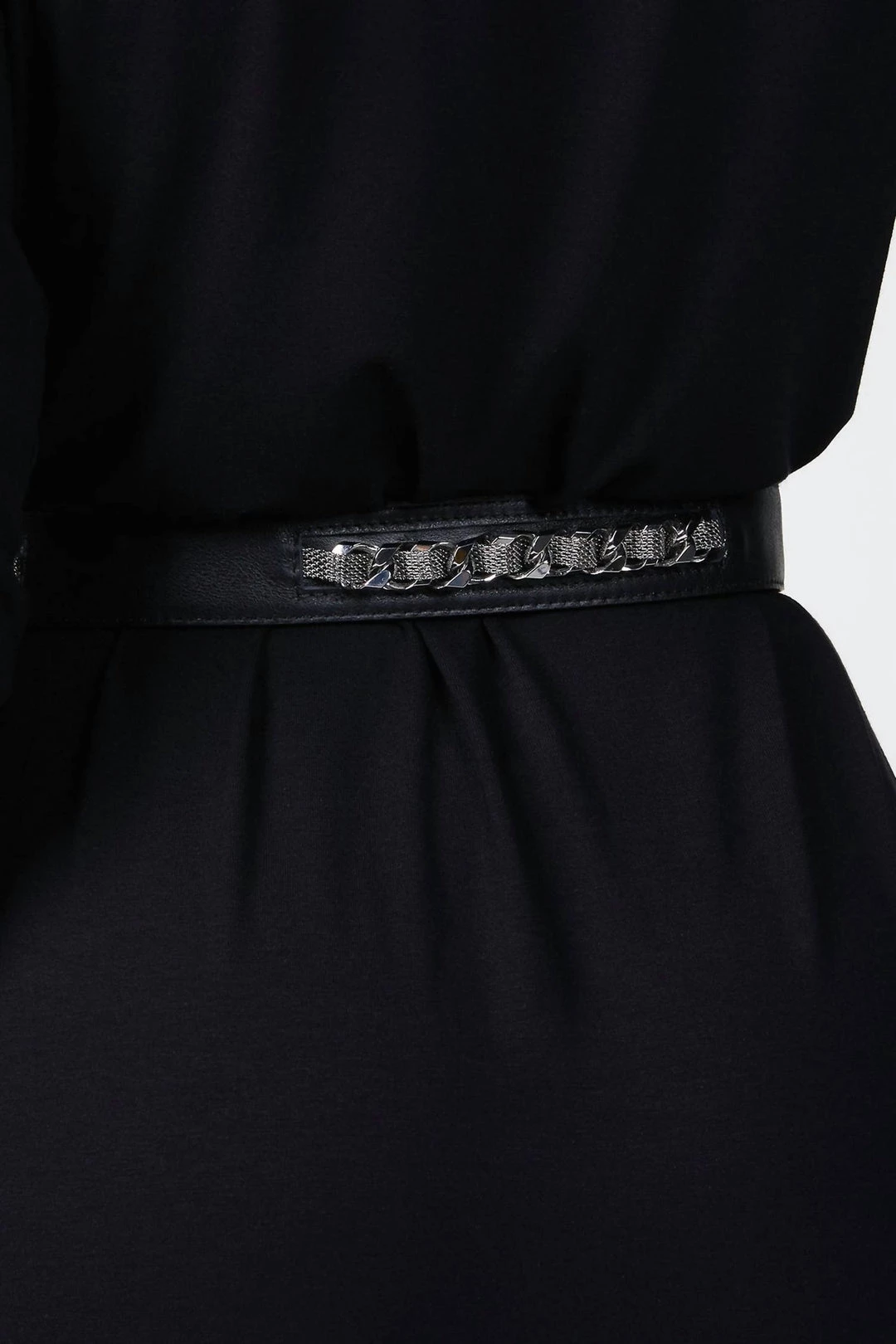 The Kooples Leather Belt With Chain in Black - women 6 The Kooples Leather Belt With Chain in Black - women - Image 6
